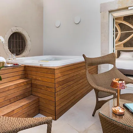 Maniace Boutique Ortigia | Esperienze 4*
