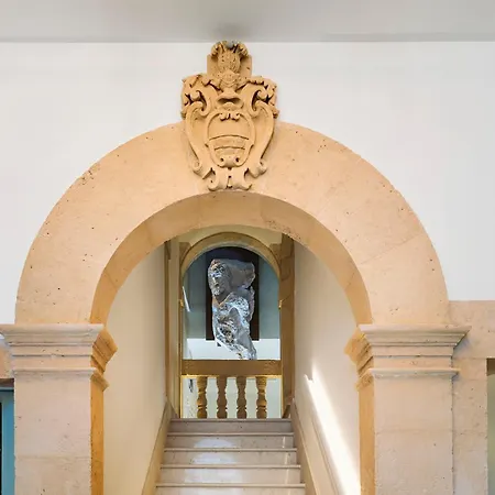 Maniace Boutique Ortigia | Esperienze 4* シラクーサ